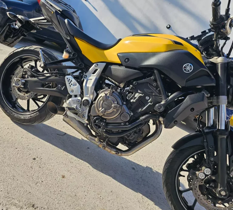Yamaha MT 07 moto 700 cilindradas 2016 6