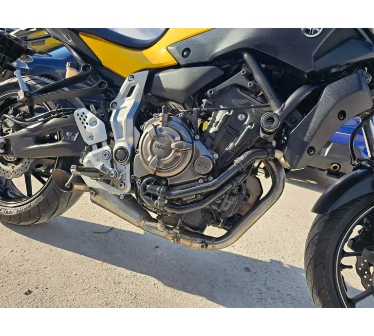 Yamaha MT 07 moto 700 cilindradas 2016 7
